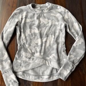 Lululemon Gray Camo Long Sleeve Top